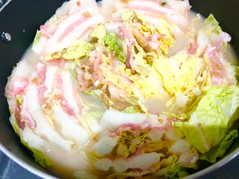 ごま豆乳つゆを注いで撮った写真