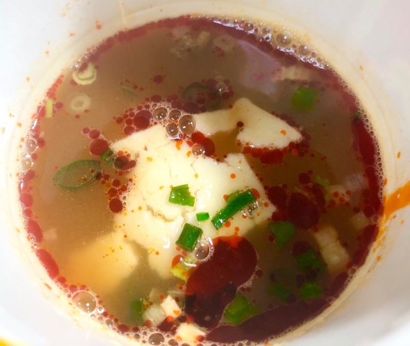 蒙古タンメン中本の豆腐スープを撮った写真