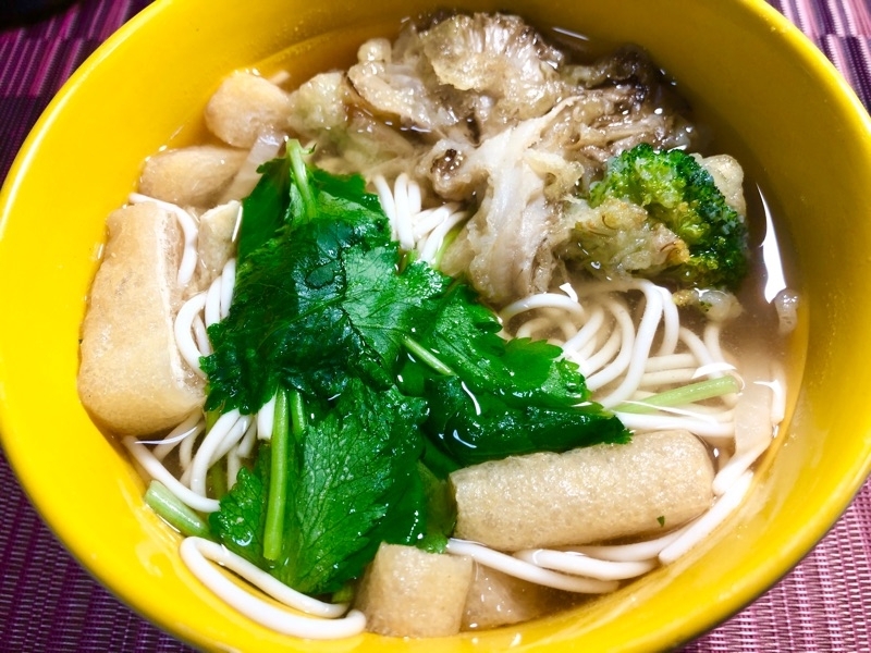 低糖質麺の天ぷらにゅう麺を撮った写真