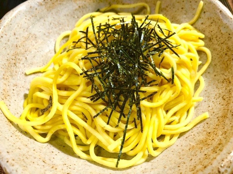 低糖質麺を盛りつけて撮った写真