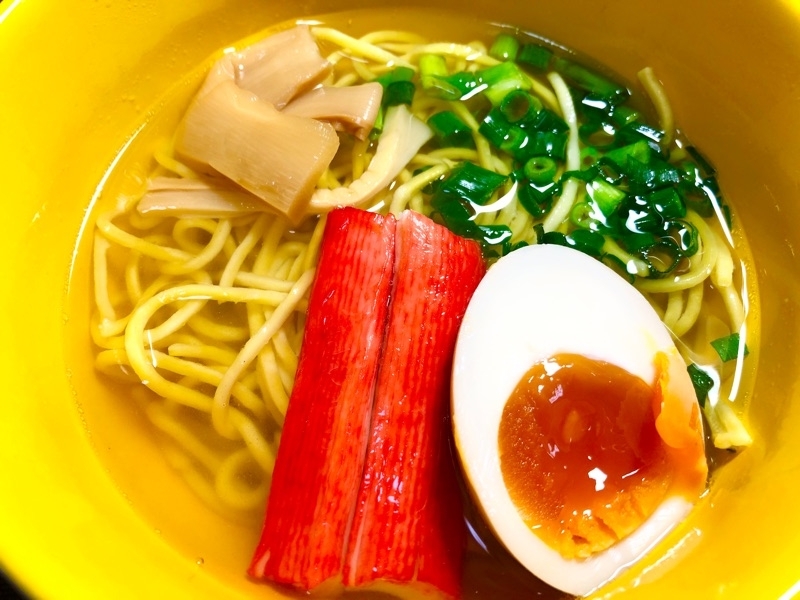 低糖質麺のカニの出汁ラーメンを撮った写真