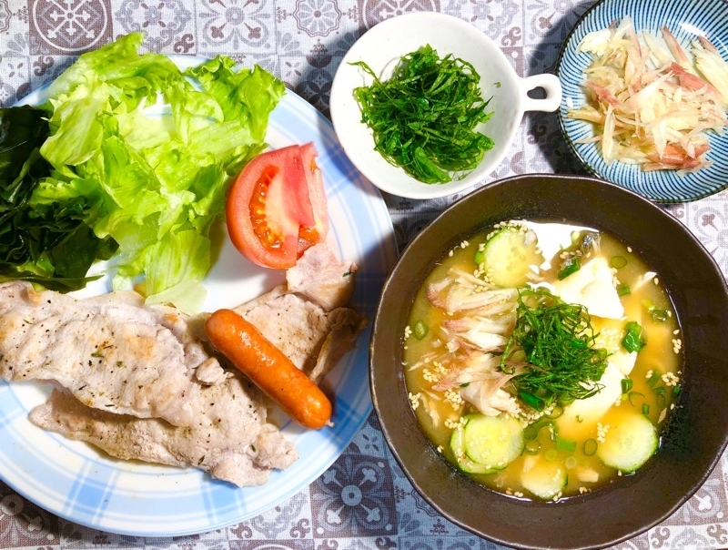 本日の夕食を撮った写真