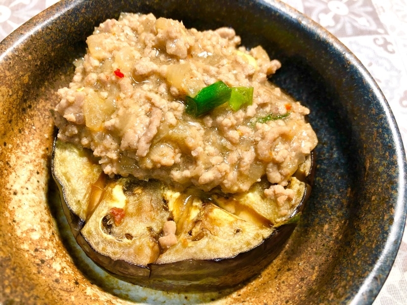 ナスの肉味噌がけを撮った写真