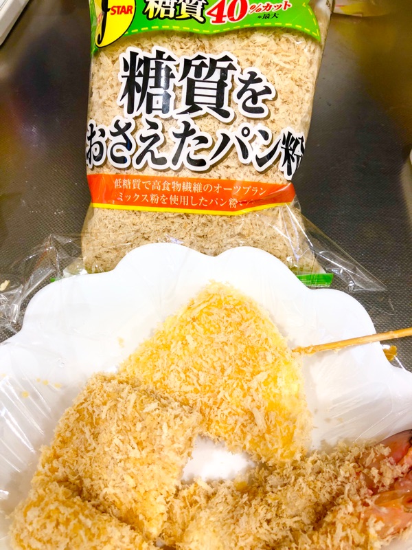 パン粉とフライを撮った写真