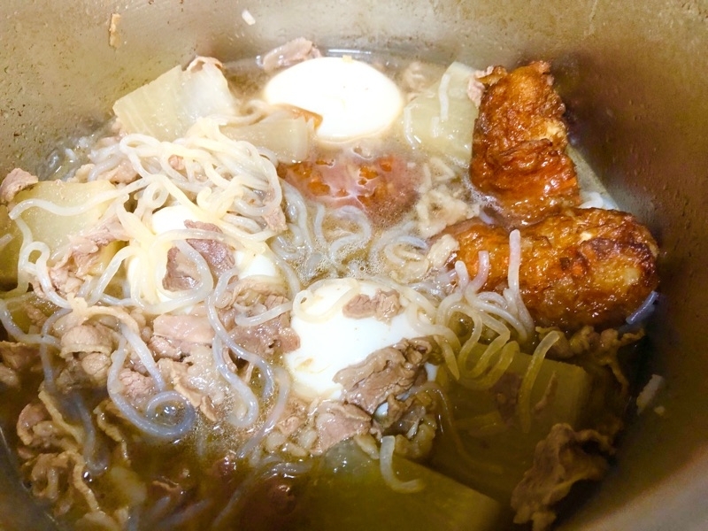 牛バラ肉のおでん風煮ものを撮った写真