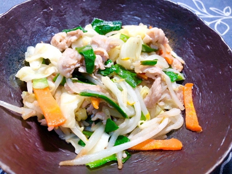 肉野菜炒めを撮った写真