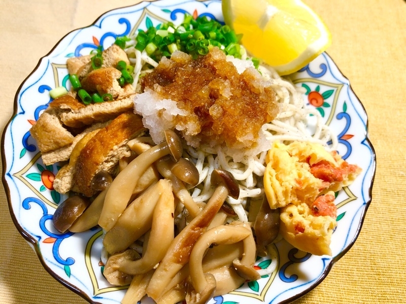 低糖質麺のぶっかけきのこそばを撮った写真