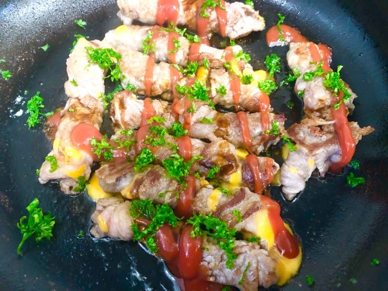 チェダーチーズの牛肉巻を撮った写真