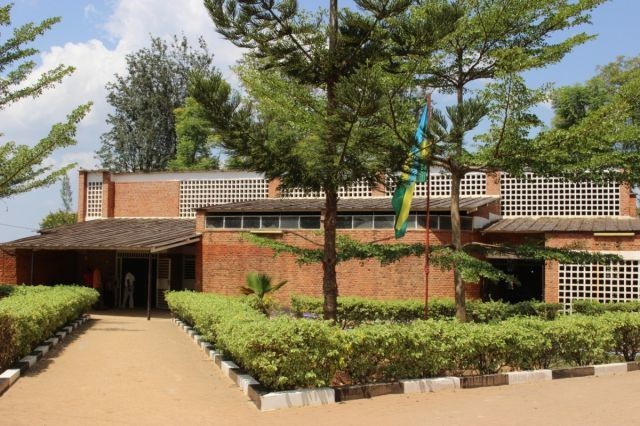 アフリカ 女子 一人旅 アフリカ 女子 一人旅