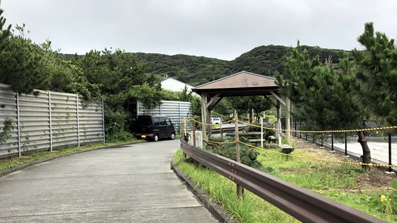 天気の子 神津島の東屋