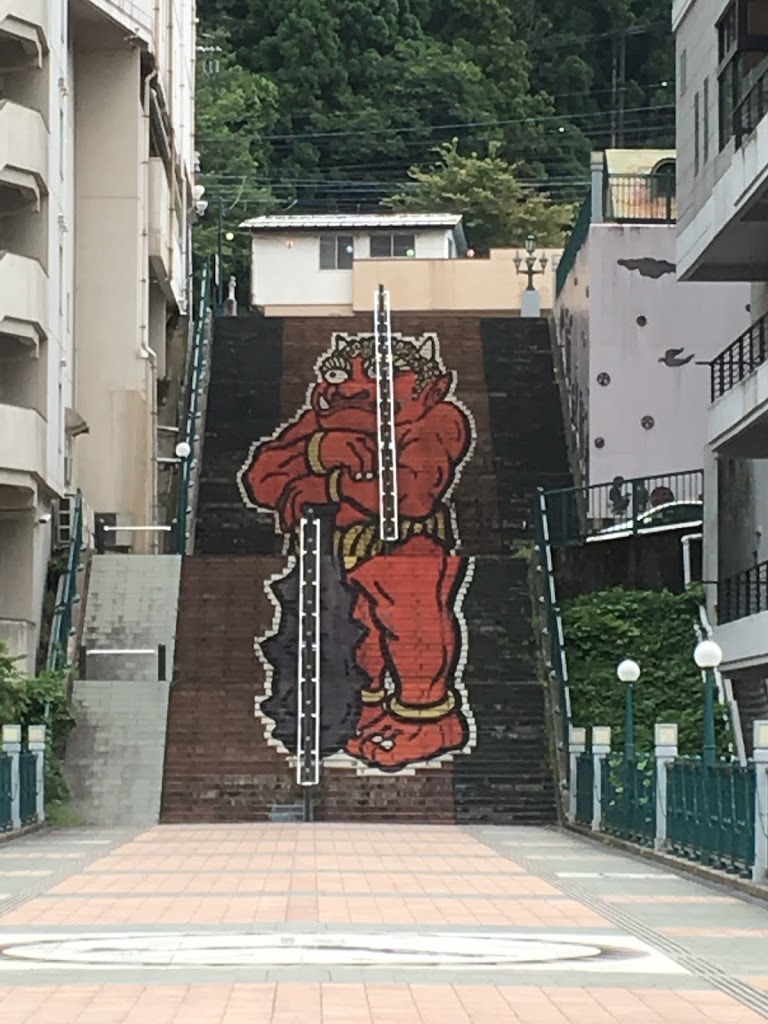 鬼怒川温泉 ふれあい橋 階段アート