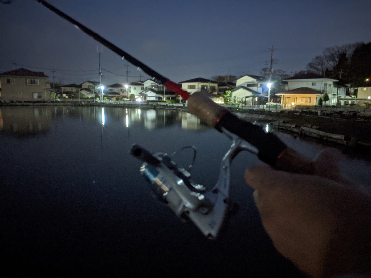 超穴場 ガラガラの管釣り 真っ暗の夜釣りで フィッシングスペース 爆釣 栃木県 宇都宮市 爆釣戦隊釣れんジャー