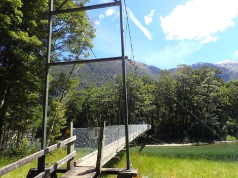 f:id:KimAiZero:20200609120443j:plain:w200:left