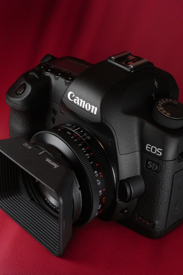 5D2 & Voigtlander ULTRON 40mm F2 SLII Aspherical & hama角型フード