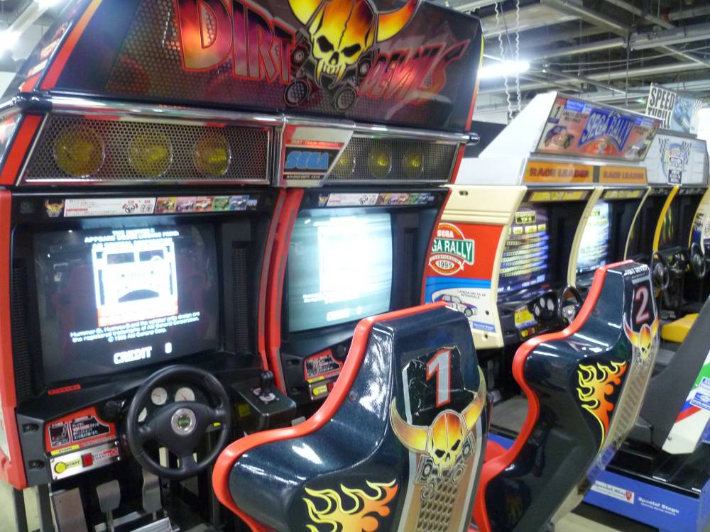 アーケードゲームレッドデータブック セガ編1998年 人生の帆船 人生の帆船 レトロアーケードゲームと水泳とペンギンの日々