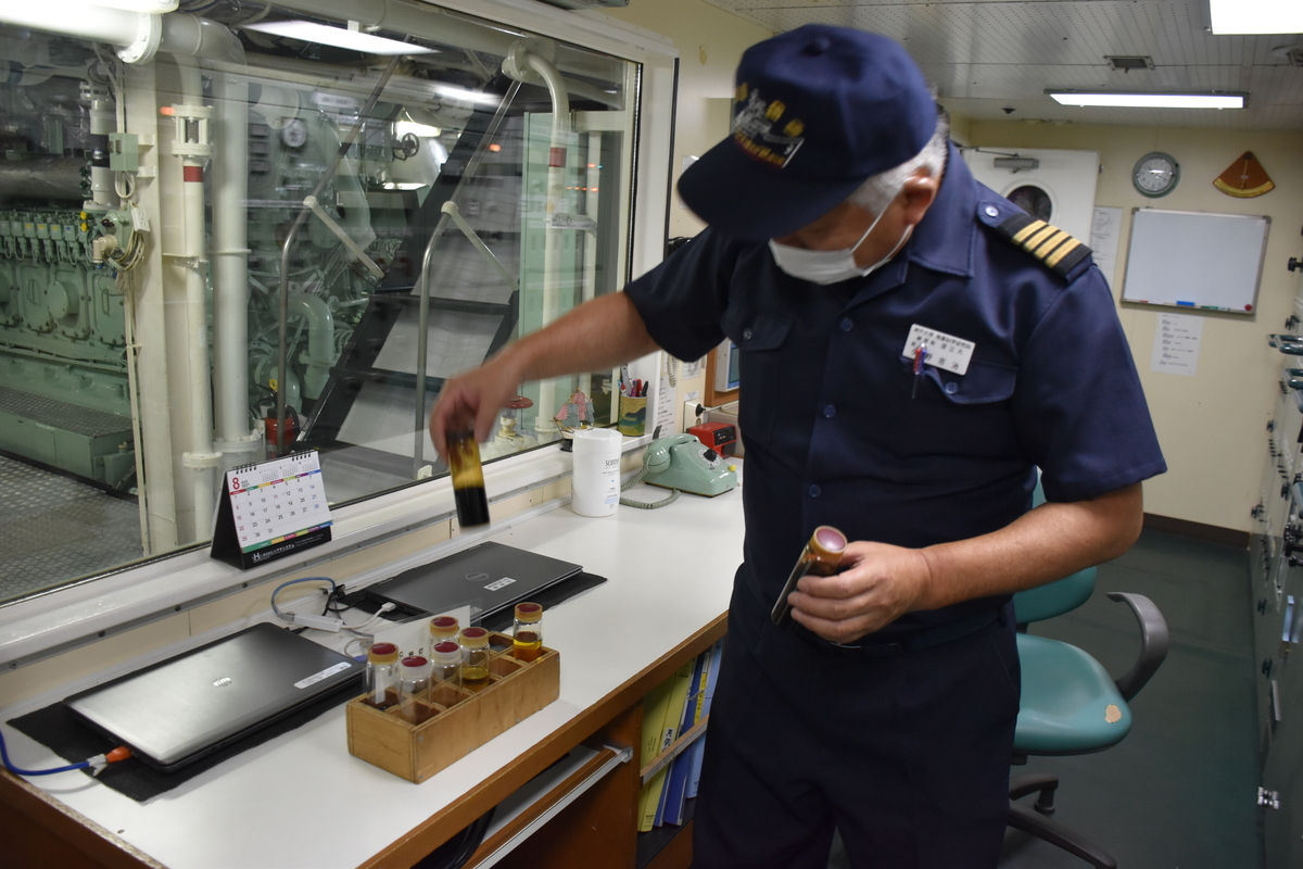 船舶実習用制服1式/作業服2セット/帽子/神戸大学海洋政策学部 船舶実習用制服1式/作業服2セット/帽子/神戸大学海洋政策学部 - メルカリ