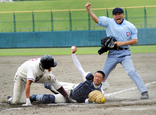 外野の守備を本気で上達させたい人以外見ないでください 外野守備が苦手な高校球児のあなたへ 外野の守備が下手で周りから罵倒されうつ状態であった私が2ヶ月間グローブもボールも使わないあることにより ファインプレーを連発しチームを勝利に導く外野手になった方法