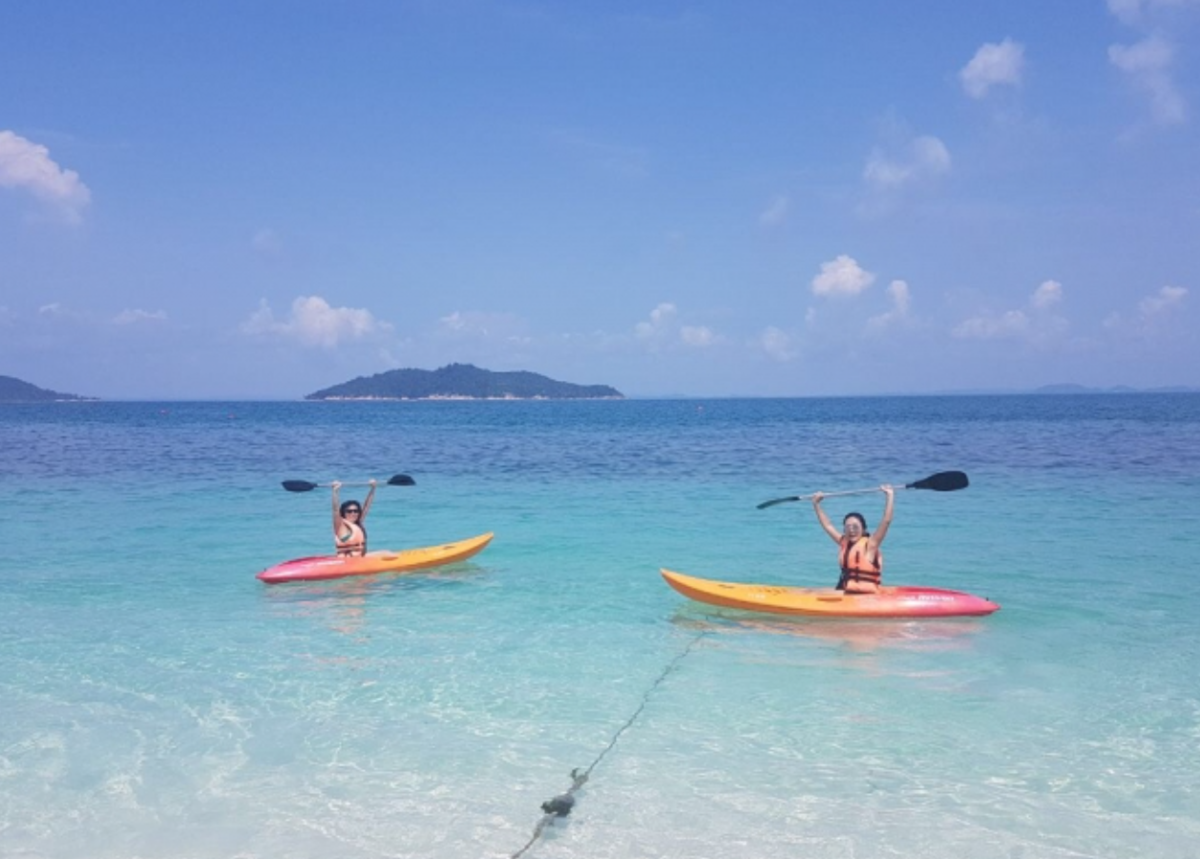 シンガポールから車とボートで行けるインドネシアの「ラワ島」リゾート