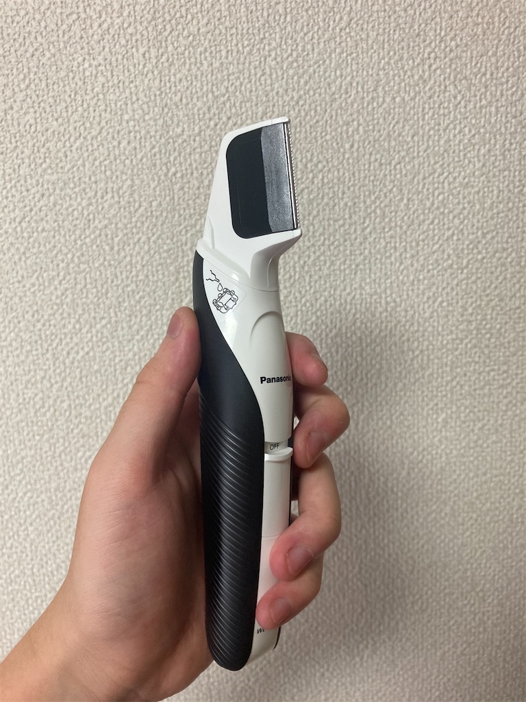 体毛剃り剃りソリューション ラフレシアはチアガール