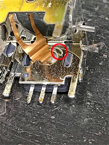 アナログスイッチの板金