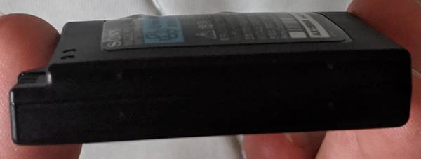 バッテリー（側面）