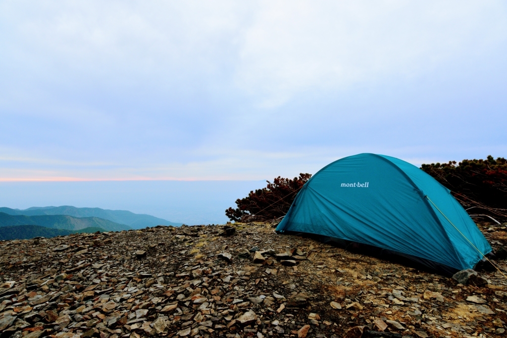 登山道具】結局どうなの?モンベル「ステラリッジテント1型」を1年使っ ...