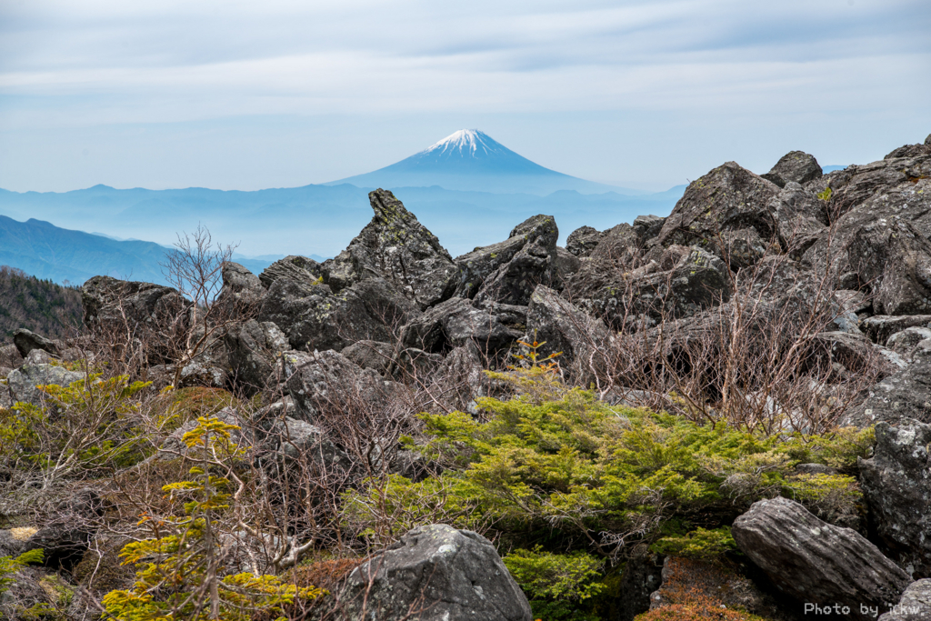登山 八ヶ岳デビュー戦におススメ 再び 西岳 編笠山 周回ルートを登ってきました フォトる 登山 八ヶ岳デビュー戦におススメ 再び 西岳 編笠山 周回ルートを登ってきました フォトる