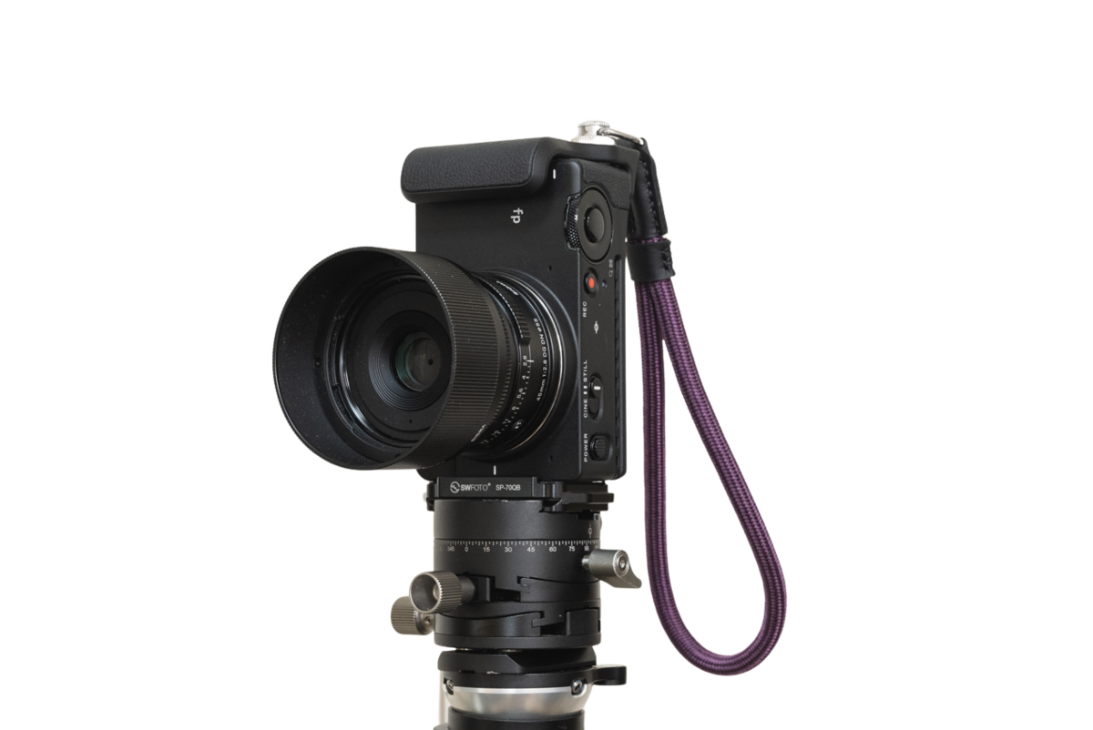 ひとまず「SWFOTO SP-70QB」があればSIGMA fpのL型プレート問題