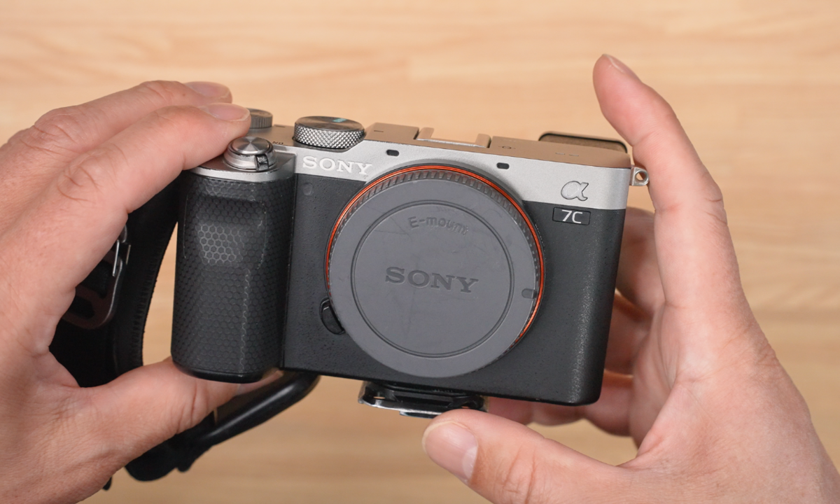 機材】今更ながら「SONY α7C用延長アイカップ」を買ったけどよかったよ