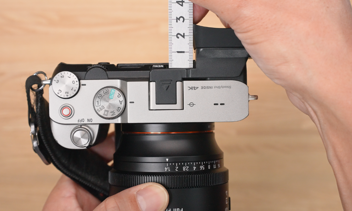 機材】今更ながら「SONY α7C用延長アイカップ」を買ったけどよかったよ 