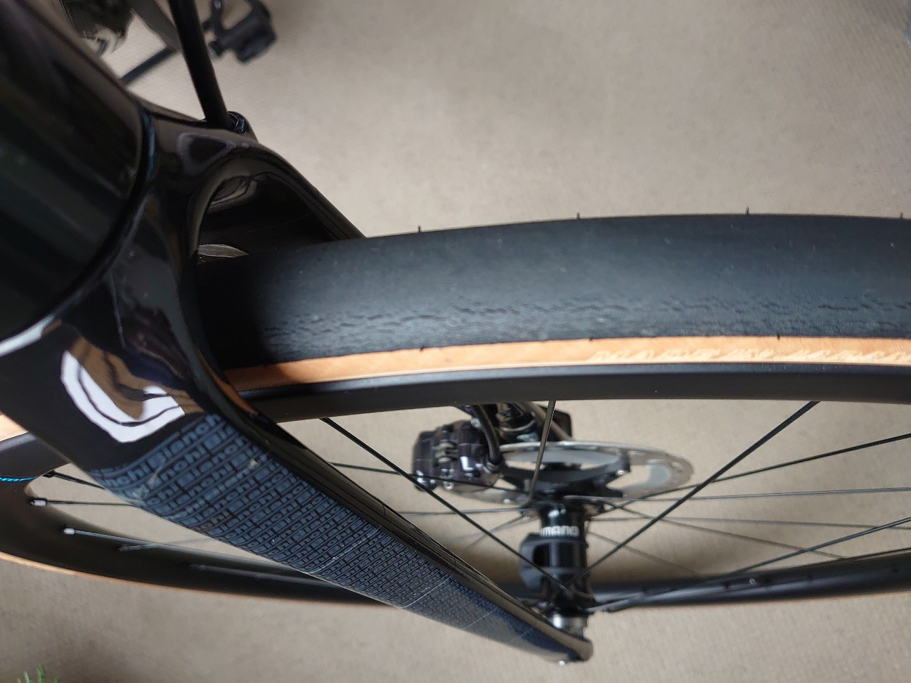 報告】Panaracer AGILEST クリンチャータイヤ2000km走行 - 気分