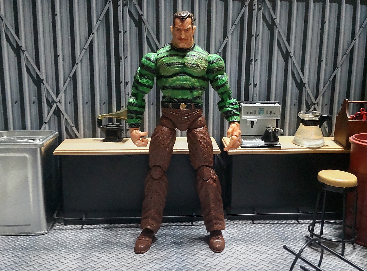 マーベルレジェンド サンドマン 跳ね上がり