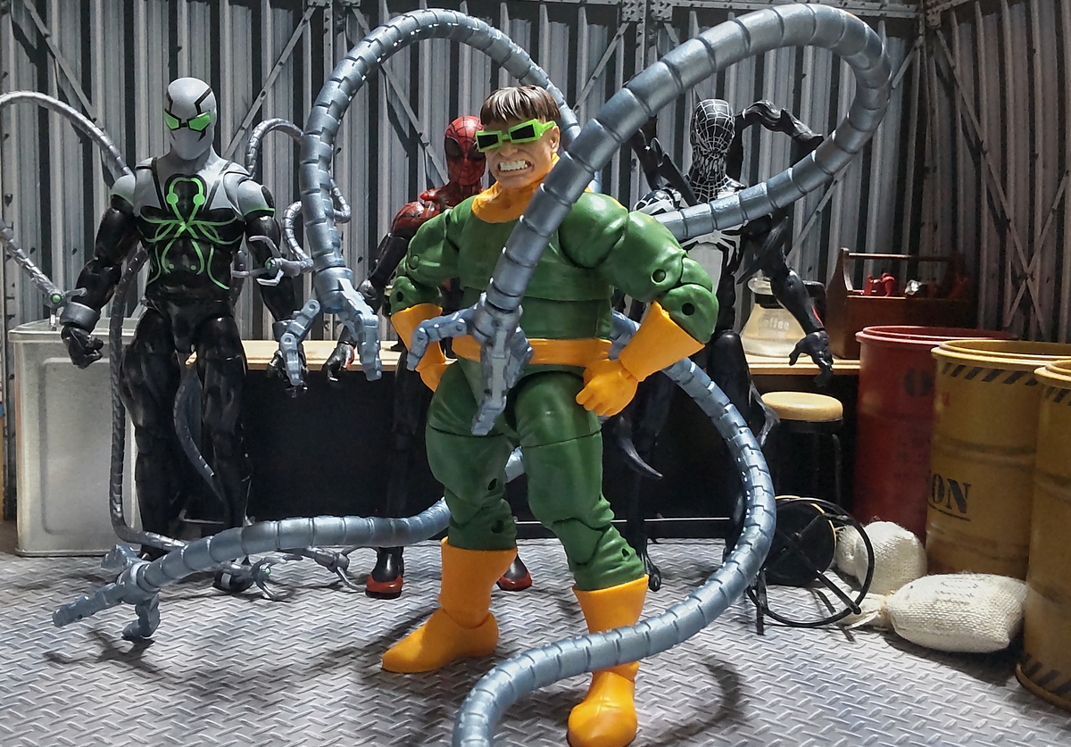 トイビズ ドクターオクトパス マーベルレジェンド 別アーム付