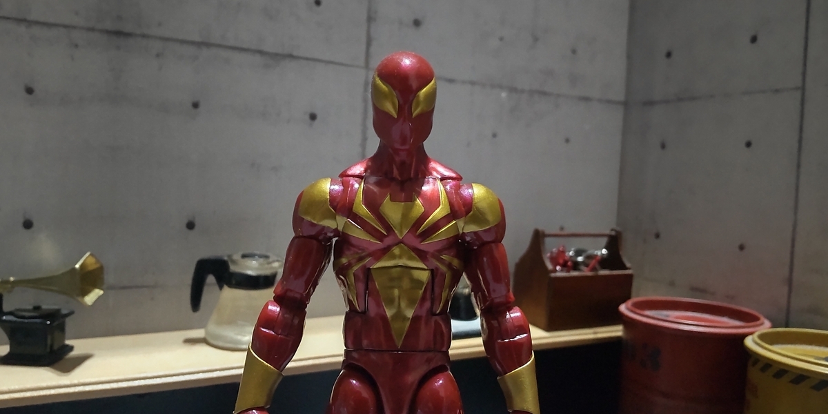 レビュー マーベルレジェンド【鋼鉄のスパイダーマン！】アイアン