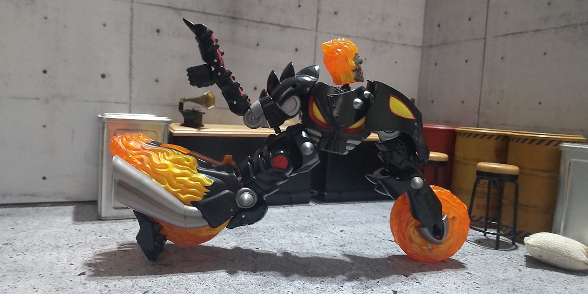 レビュー トランスフォーマー・マーベルクロスオーバー【超変形