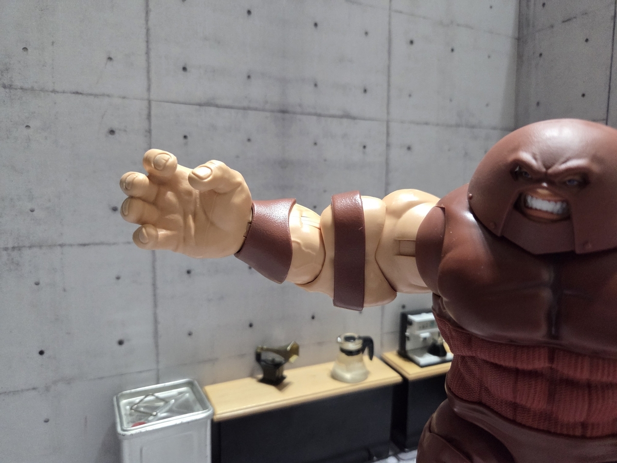 レビュー マーベルレジェンド【超ド級サイズ！！】ジャガーノート