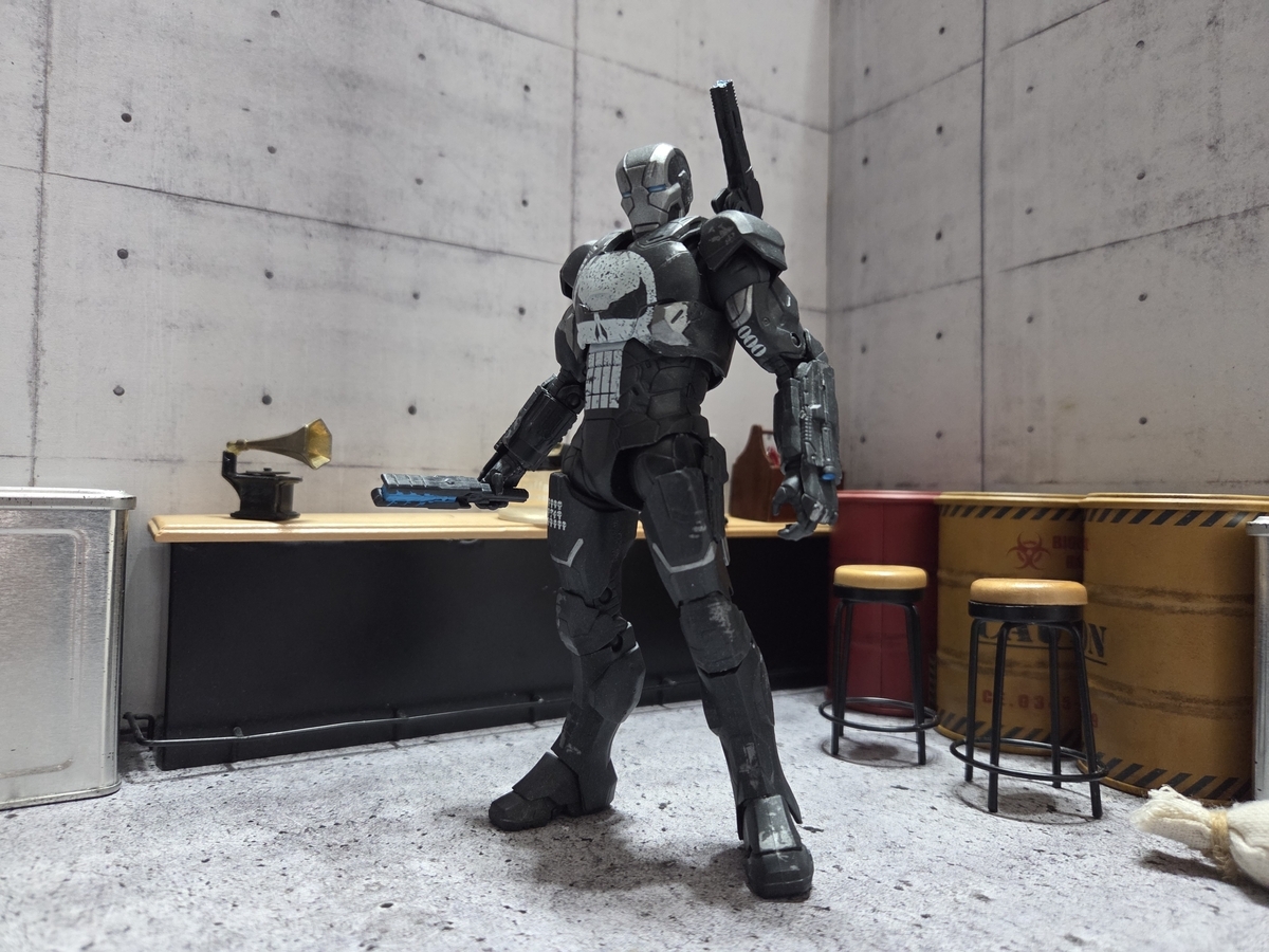 未開封 アメコミ MARVEL マーベルレジェンド パニッシャーウォーマシン Amazon.com: Marvel Legends 80th Anniversary Variant War Machine