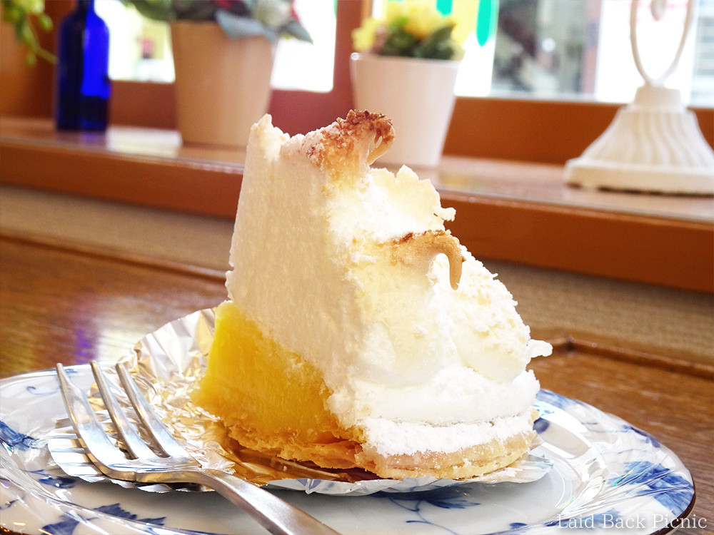 メレンゲたっぷりのレモンパイ