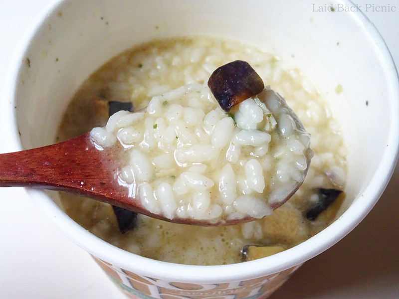 香りはしっかりグリーンカレー、ご飯もしっかり粒が目で見える