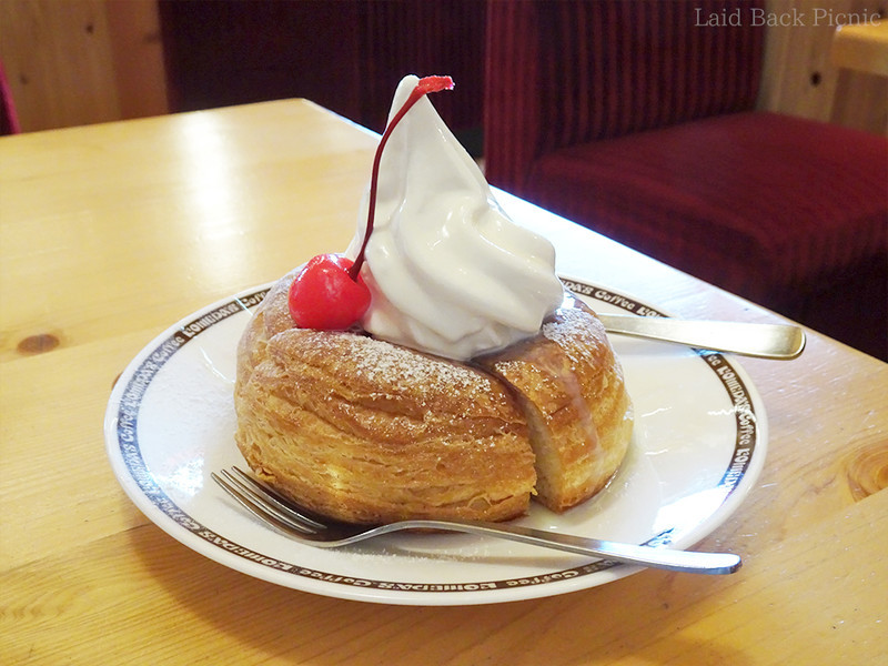 一見いつものシロノワールと変わらない見た目