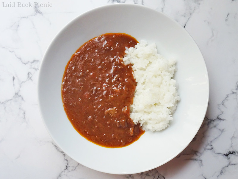 日本風にご飯と一緒に盛り付ける