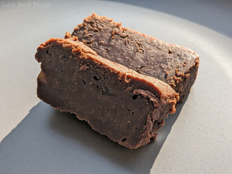 中まで濃厚なチョコレート