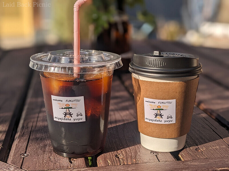 ホットコーヒーとコールドブリュー