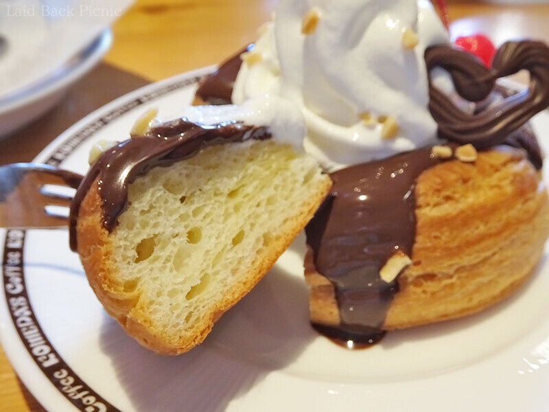 デニッシュパンの中には何も入っていない
