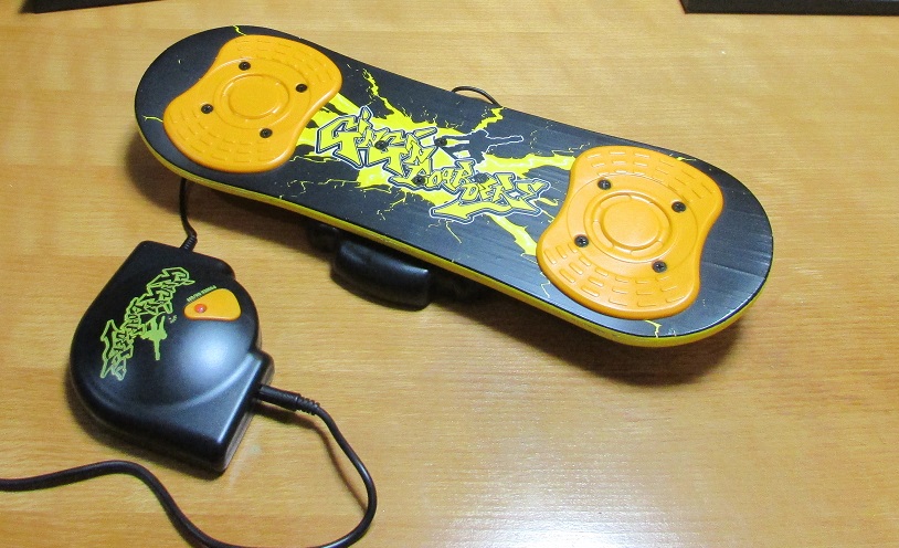 爆進スノボ ギンギンボーダーズのコントローラーがマジで小型のスノボ