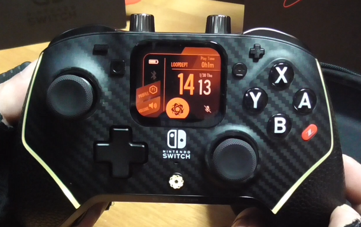 凄すぎ！EVOTOPという高級な液晶付きコントローラーの感想。SwitchとPC