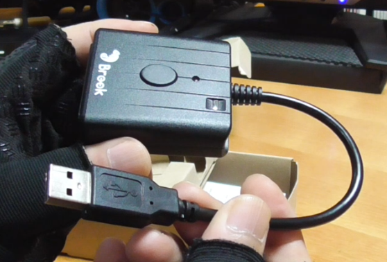 Wingman FGC retro。PS2のコントローラーをPS5やPS4のUSBに変換して
