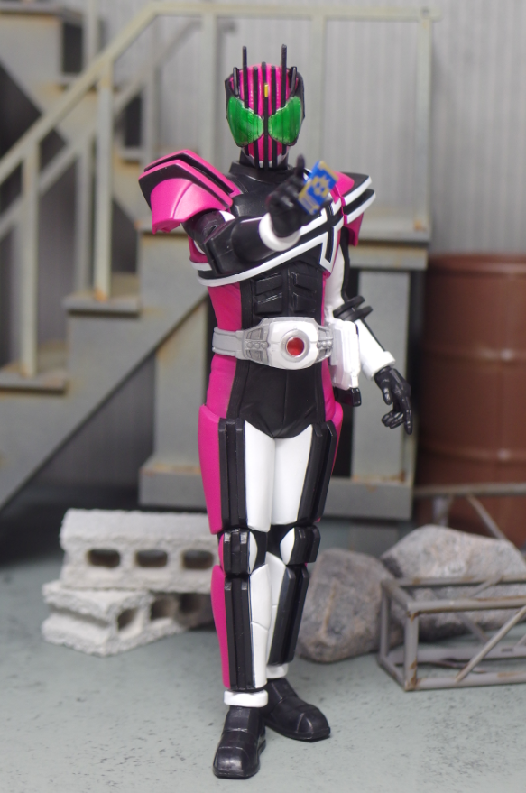 一番くじ 仮面ライダーシリーズ】1月一番くじの『SOFVICS』『PALMLISE