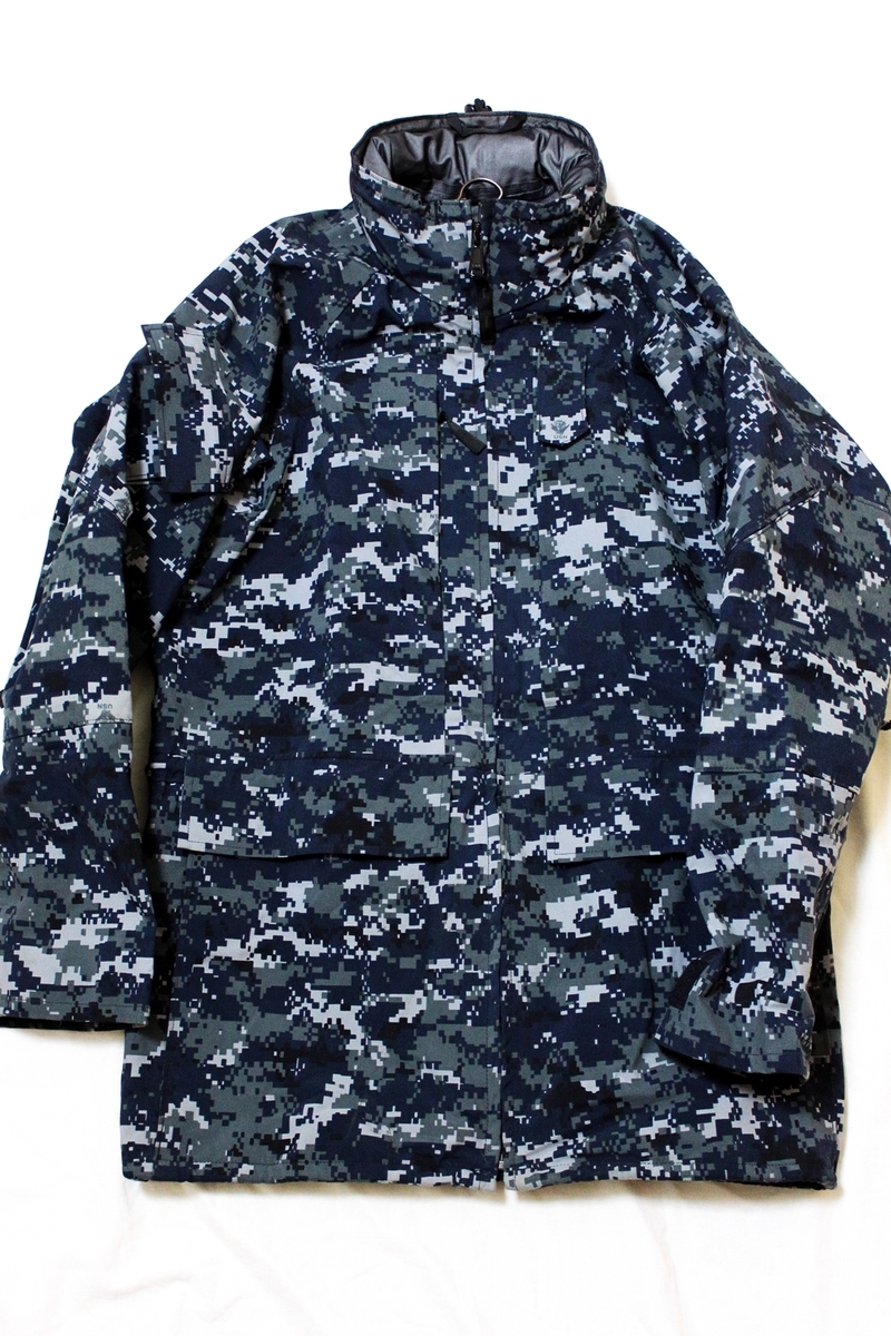 US NAVY NWU BLUE CAMO PARKA SMALL-LONG & G-SHOCK GMW-B5000TCF-2JR
