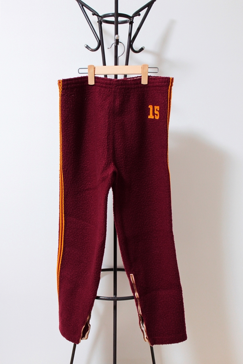 類稀な存在感を醸す古着 | 60s CHAMPION NYLON PILE SWEATPANTS
